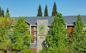 Lake Natoma Inn in Folsom